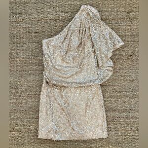 JESSICA SIMPSON - One shoulder sequin champagne mini dress size 2